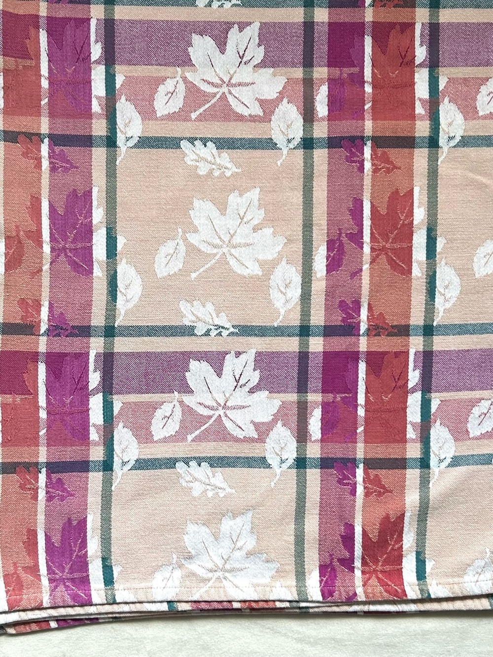 plaid heavy cotton fall print tablecloth // excellent !!